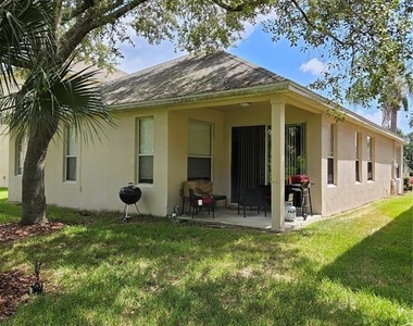 1604 Eagle Feather Drive - Photo Thumbnail 16