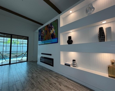 9305 Green Dragon Street - Photo Thumbnail 20