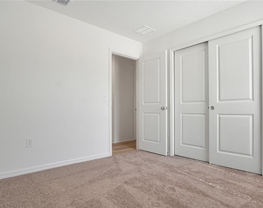 9224 Westside Hills Drive - Photo Thumbnail 23