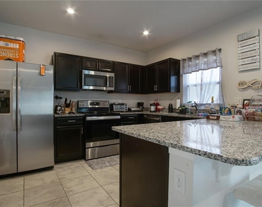 181 Silver Maple Bend - Photo Thumbnail 5
