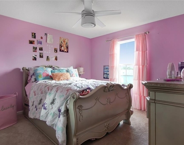 181 Silver Maple Bend - Photo Thumbnail 12