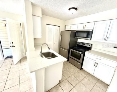 1073 S Hiawassee Road - Photo Thumbnail 3