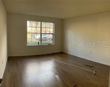 3984 Versailles Drive - Photo Thumbnail 10