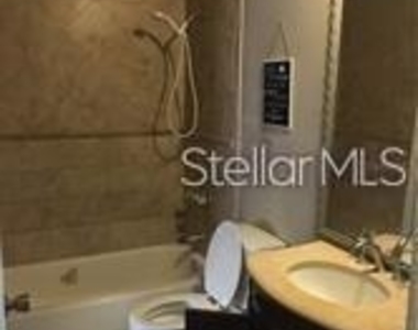 3984 Versailles Drive - Photo Thumbnail 12
