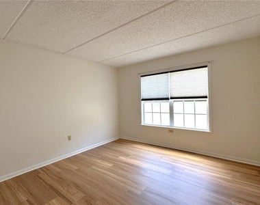 2400 Forest Drive - Photo Thumbnail 7