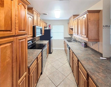 5117 Lake Howell Road - Photo Thumbnail 4