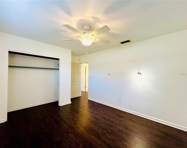501 Avenue G Se - Photo Thumbnail 9