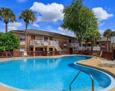 551 Flemming Way - Photo Thumbnail 11