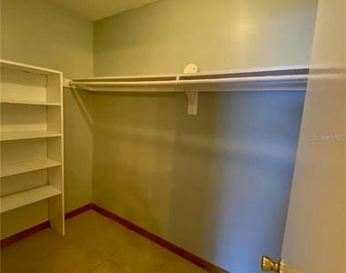 551 Flemming Way - Photo Thumbnail 9