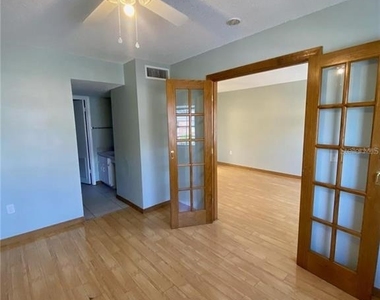 551 Flemming Way - Photo Thumbnail 4