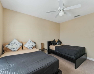 3174 Feltrim Place - Photo Thumbnail 13