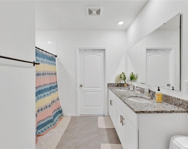 473 Archway Place - Photo Thumbnail 10