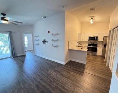 8846 Grand Palms Circle - Photo Thumbnail 1
