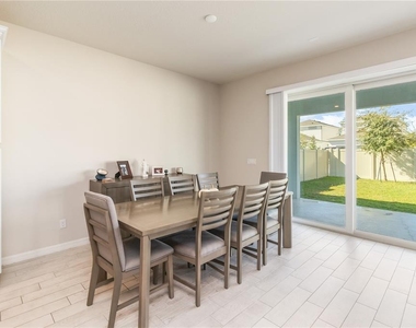 2710 Forestdale Street - Photo Thumbnail 6