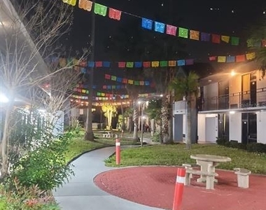 8421 S Orange Blossom Trail - Photo Thumbnail 10