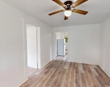 738 Wood Street - Photo Thumbnail 8