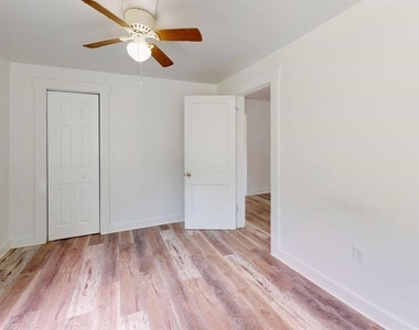 738 Wood Street - Photo Thumbnail 25