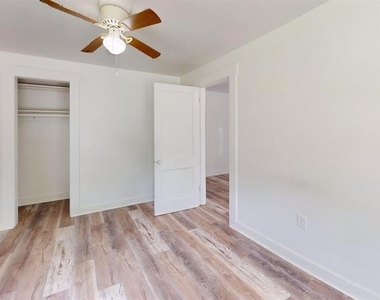 738 Wood Street - Photo Thumbnail 17
