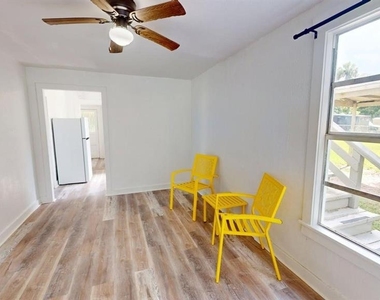 738 Wood Street - Photo Thumbnail 4