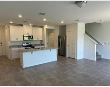 4325 Eagle Trail Bend - Photo Thumbnail 3