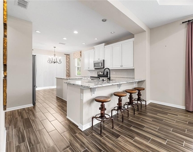 3300 Sagebrush Street - Photo Thumbnail 6