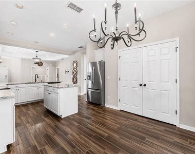 3300 Sagebrush Street - Photo Thumbnail 10