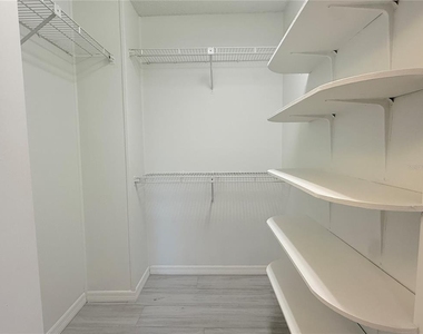 1512 Ison Lane - Photo Thumbnail 9