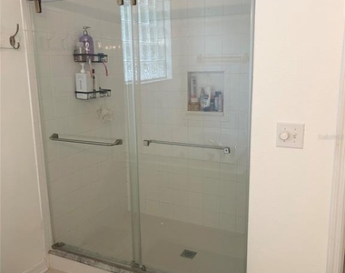 4056 Alan Drive - Photo Thumbnail 10
