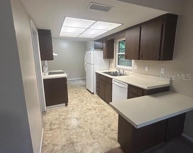 1509 Cardinal Street - Photo Thumbnail 6