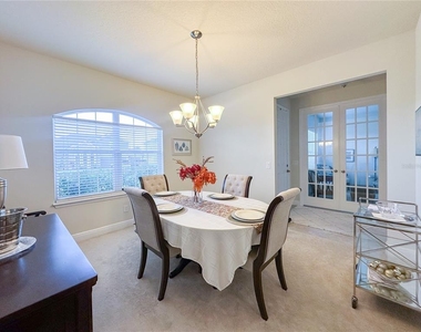 720 Parkmont Place - Photo Thumbnail 15