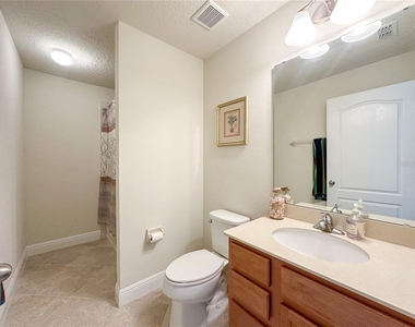 720 Parkmont Place - Photo Thumbnail 30