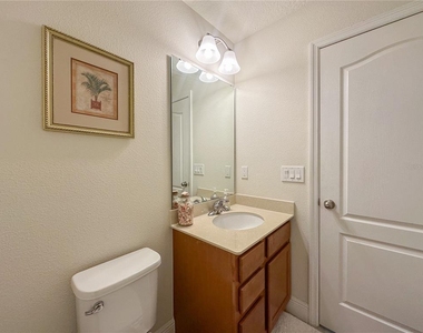 720 Parkmont Place - Photo Thumbnail 19