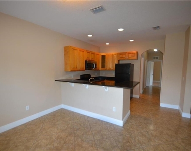 3725 S Lake Orlando Pkwy - Photo Thumbnail 10