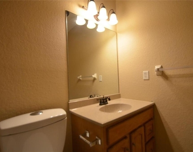 3725 S Lake Orlando Pkwy - Photo Thumbnail 19