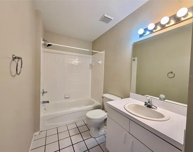 350 Winter Ridge Boulevard - Photo Thumbnail 14