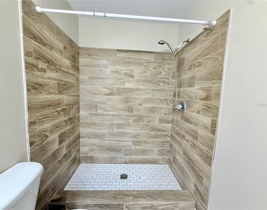350 Winter Ridge Boulevard - Photo Thumbnail 12