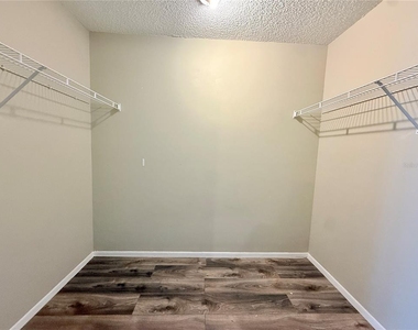 350 Winter Ridge Boulevard - Photo Thumbnail 13