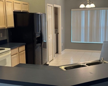 836 Cassia Drive - Photo Thumbnail 6