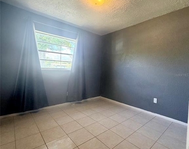 5425 Karen Court - Photo Thumbnail 6