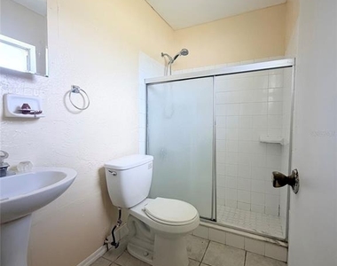 5425 Karen Court - Photo Thumbnail 5