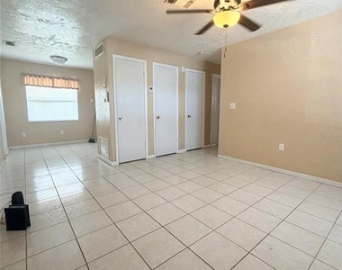 5425 Karen Court - Photo Thumbnail 2