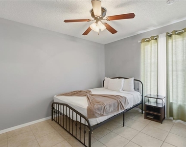 334 Brayton Lane - Photo Thumbnail 18