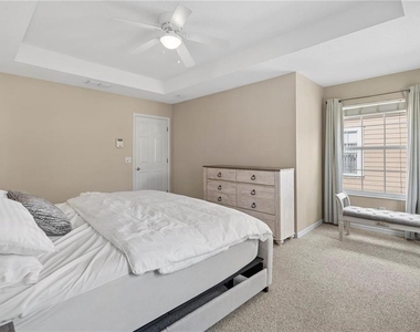 932 Pawstand Road - Photo Thumbnail 12