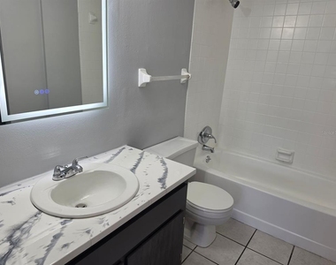 2526 S Oak Avenue - Photo Thumbnail 14