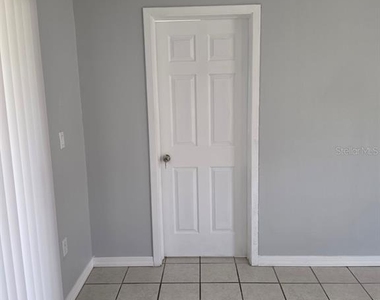 2526 S Oak Avenue - Photo Thumbnail 17