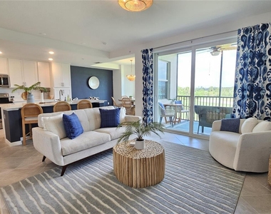 12180 Wellen Golf Street - Photo Thumbnail 9