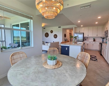 12180 Wellen Golf Street - Photo Thumbnail 31