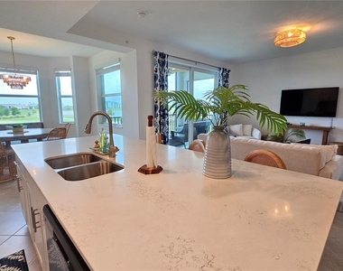 12180 Wellen Golf Street - Photo Thumbnail 20