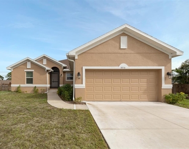 886 Euclid Road - Photo Thumbnail 1