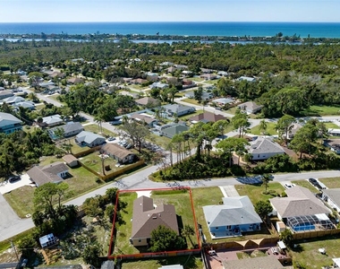 886 Euclid Road - Photo Thumbnail 33